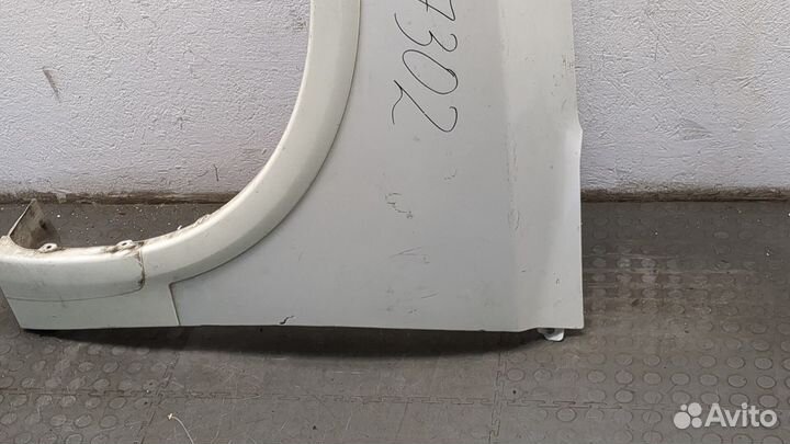 Крыло левое переднее Infiniti QX56, 2010