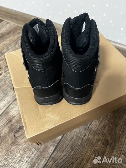 Ботинки adidas terrex