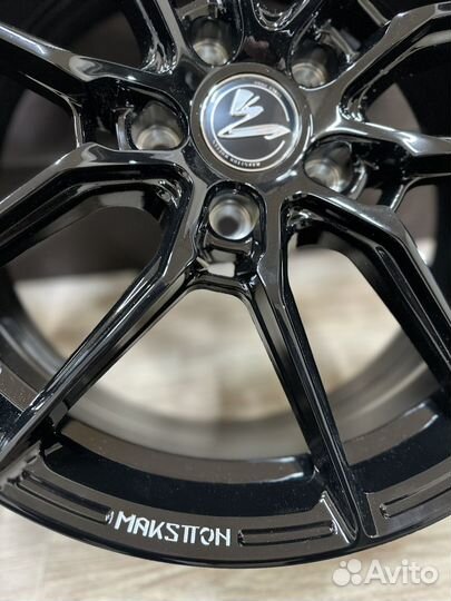 Новые литые диски R18 5-114.3