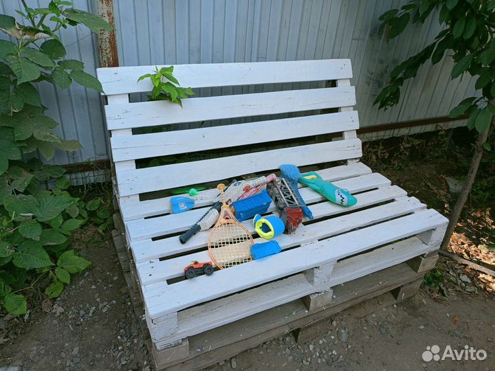 Диваны из Поддонов