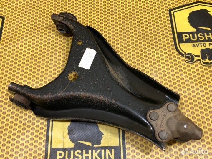 Рычаг передний нижний правый Renault Duster