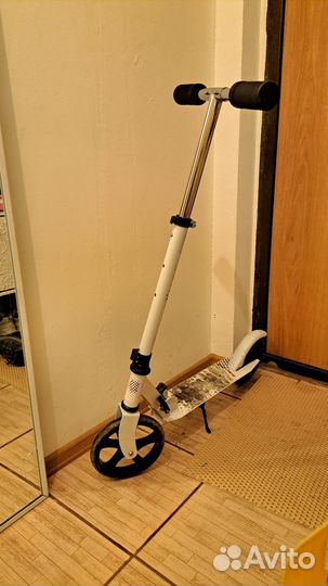 Самокат с большими колесами