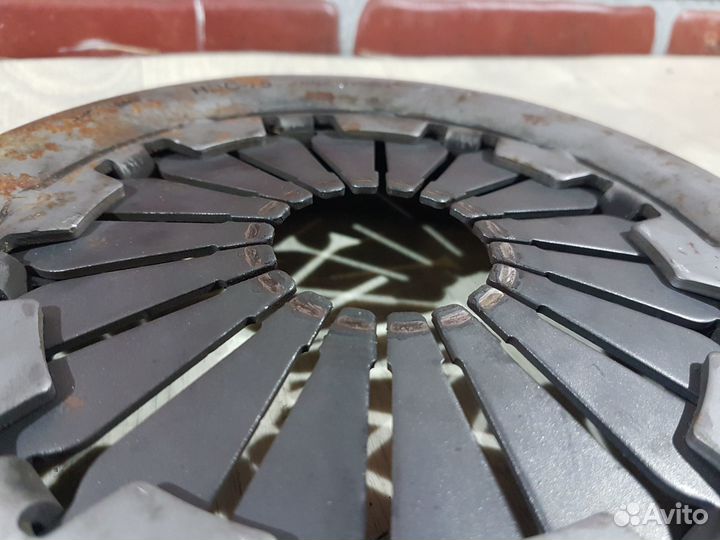 Корзина сцепления Kia ceed 1 ed 1.6