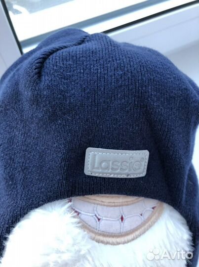 Шапка шлем lassie 50