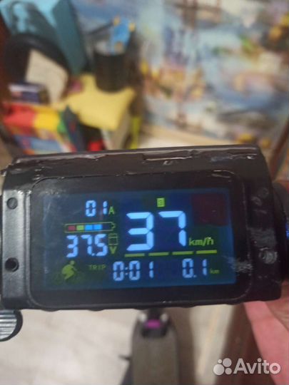 Самокат взрослый электрический бу