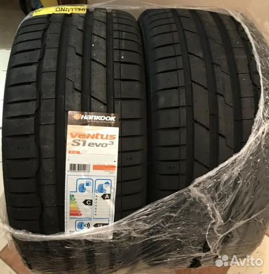 Hankook Ventus S1 Evo 3 K127 245/40 R20 и 275/35 R20