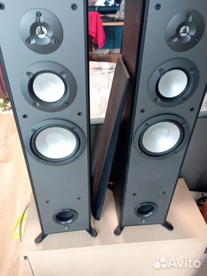 Акустические колонки Yamaha NS-7390