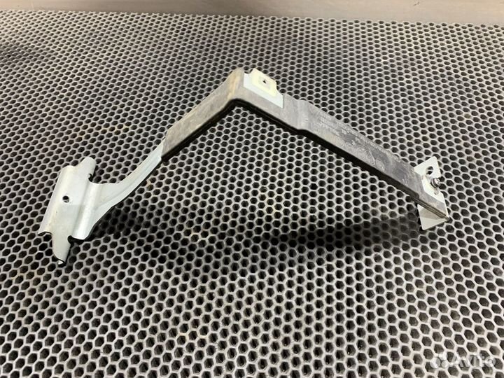 Кронштейн Аккумулятора Бмв X5 E70 BMW