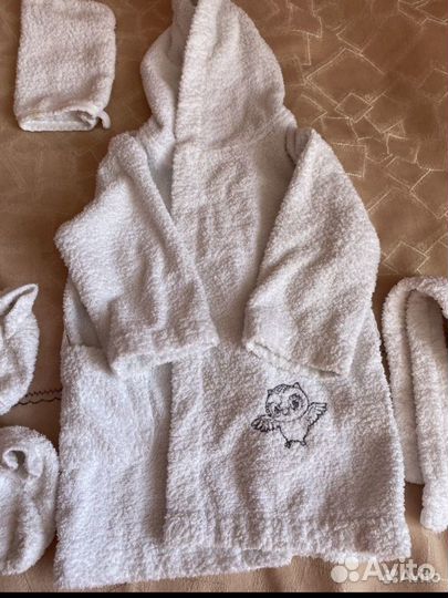 Халат и уголок для детей новый