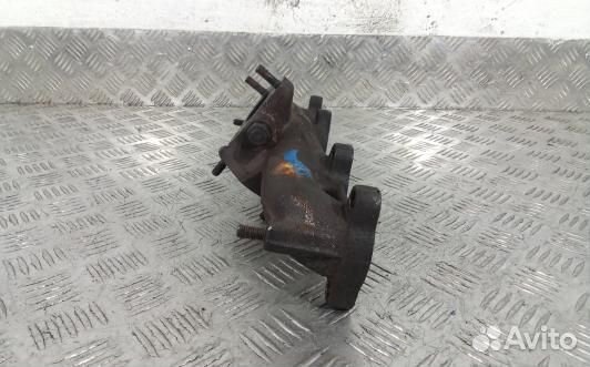 Выпускной коллектор дизельный audi A4 B7 (CDN06BJ0