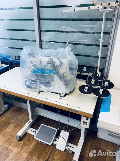 Швейная машина jack JK 8009VC 04064P/VWL