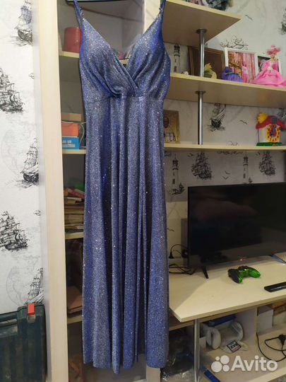 Вечернее платье