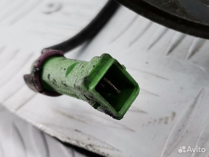 Компрессор кондиционера Volkswagen Passat B3 1997