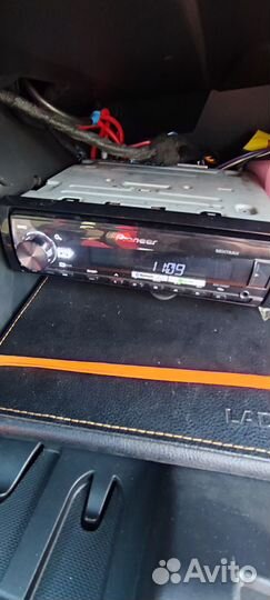 Комплект музыки в машину