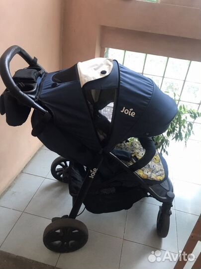 Прогулочная коляска joie litetrax 4