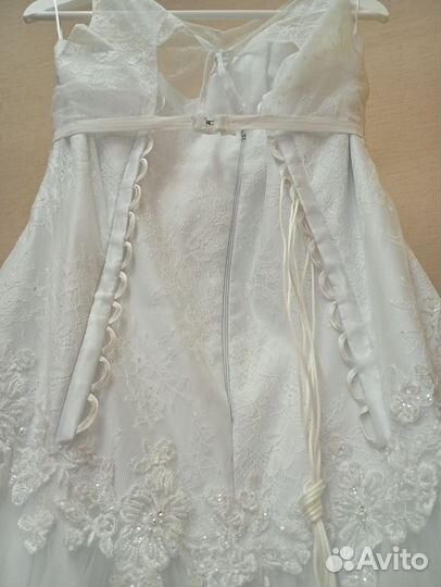 Свадебное платье 46 р-р