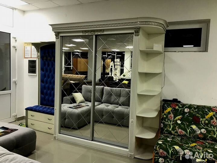 Изюмительная Прихожая Барокко на заказ