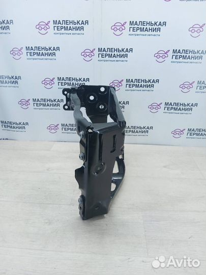 Элемент усиления перед. прав. BMW 5 G30/G31