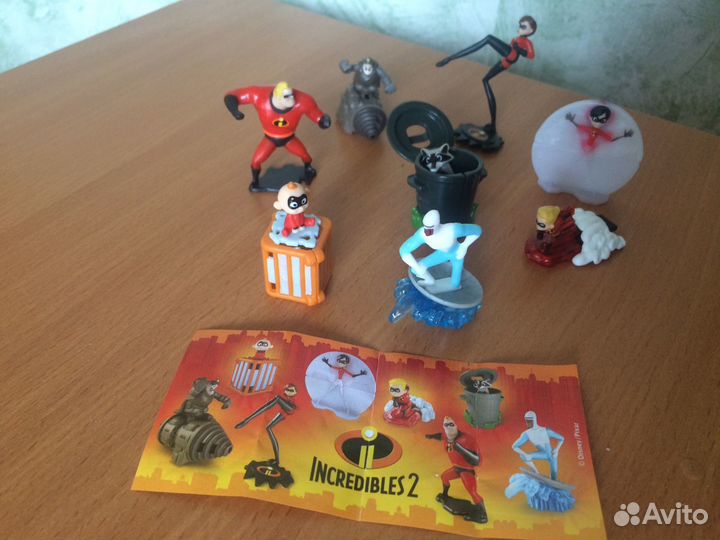 Киндер серия суперсемейка-2. 2018