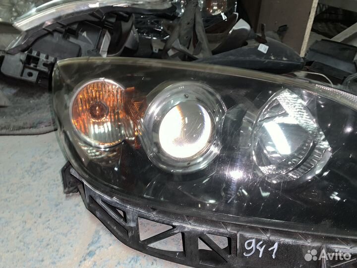 Фара мазда 3 бк хэтчбек правая