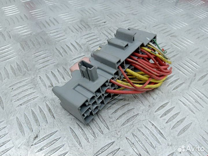 Блок предохранителей Renault Megane 2 рест. 2007