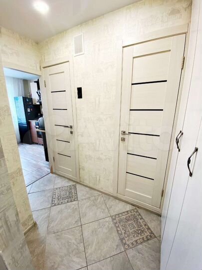 2-к. квартира, 54 м², 9/10 эт.