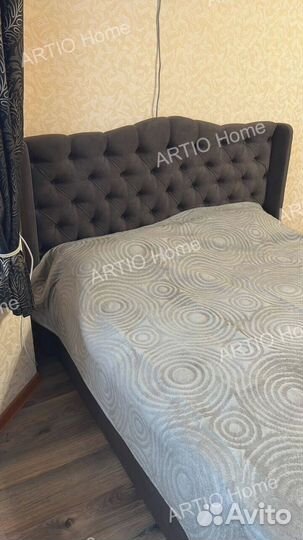 Кровать с изголовьем