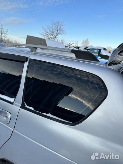 Боковые,Опускные стекла на LADA Priora Универсал