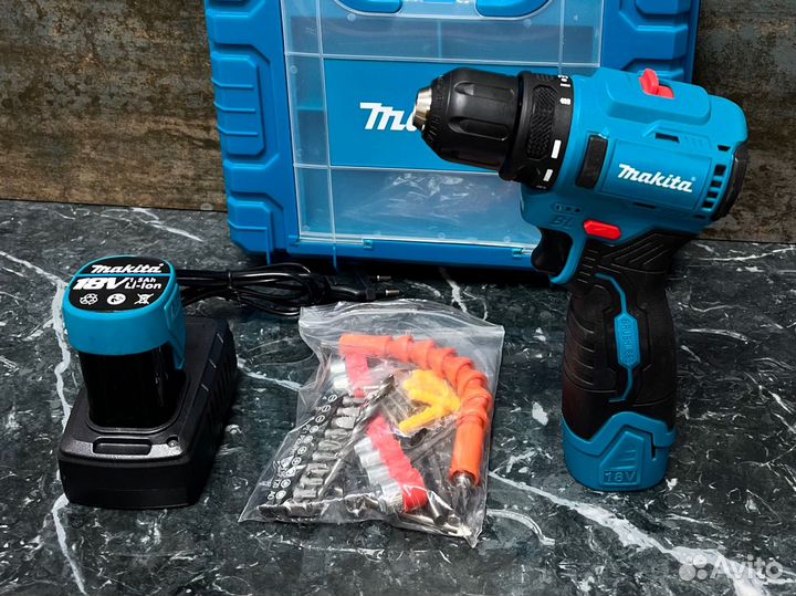 Бесщеточный шуруповерт Makita 18V