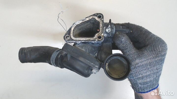 Корпус термостата Volkswagen Touareg, 2004