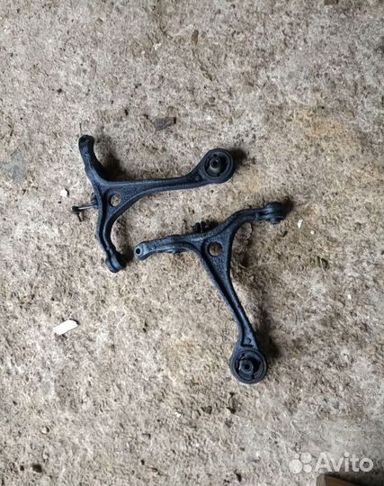 Рычаги передние нижние Аккорд 7