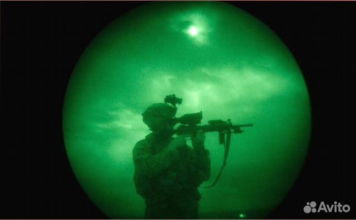 Прибор ночного видения с креплением на шлем