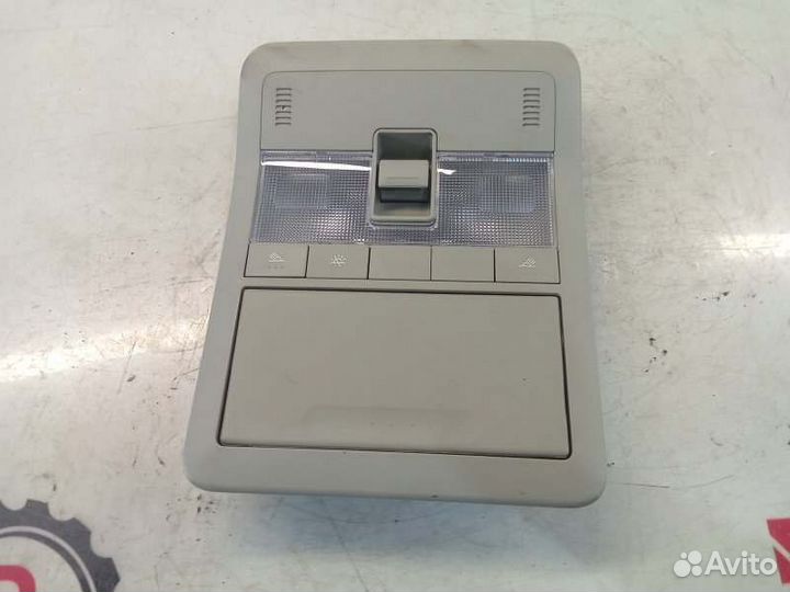 Плафон подсветки салона Chevrolet Captiva C140 LE5