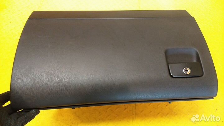 Бардачок A8 (D3,4E)