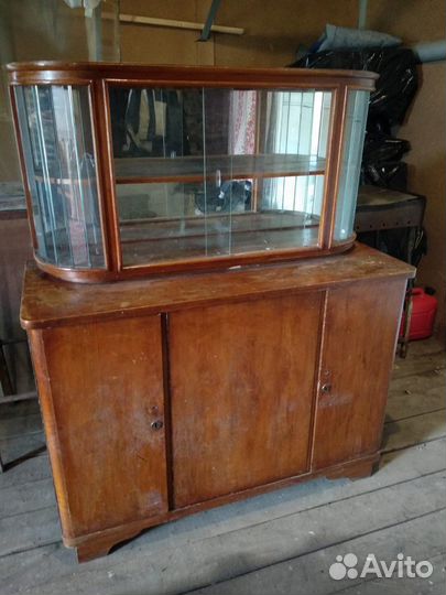 Старинный буфет сервант