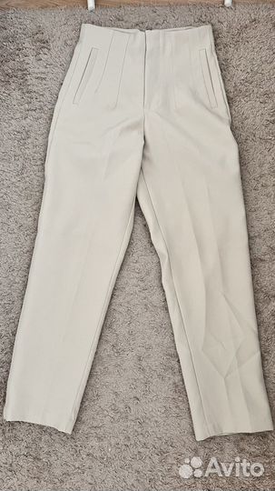 Брюки с высокой талией