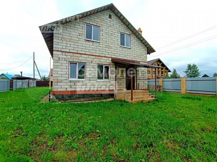 Дом 206,6 м² на участке 13,4 сот.