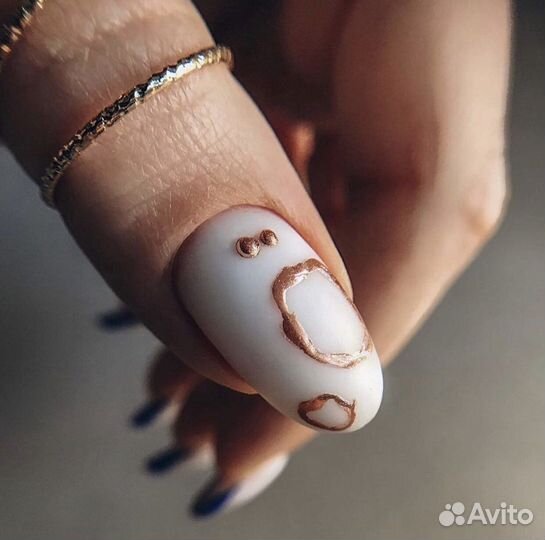 Аппаратный маникюр