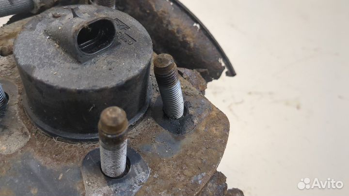 Ступица (кулак, цапфа) Opel Astra G, 2001