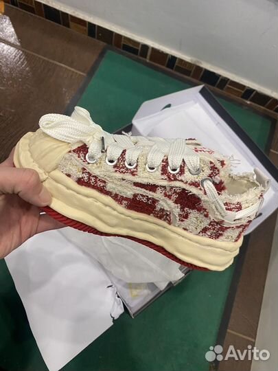 Кроссовки maison mihara type