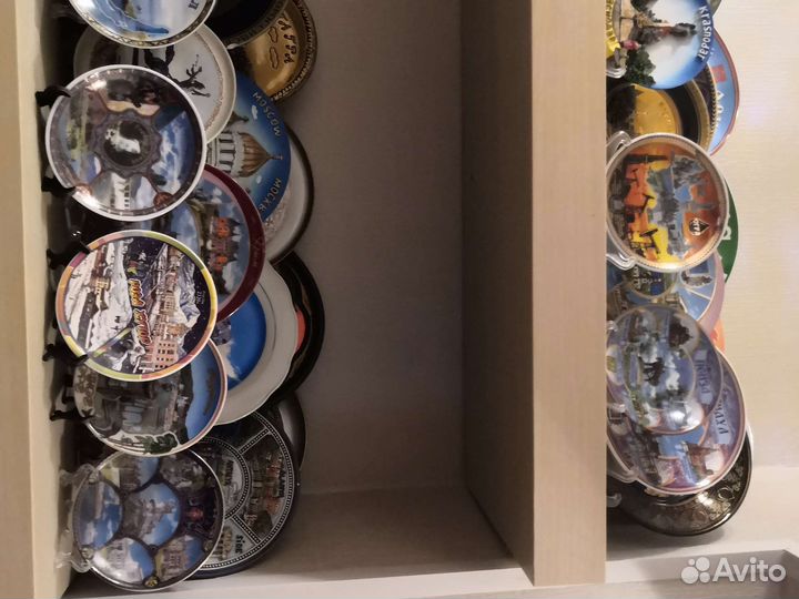 Тарелочки из разных городов России и мира
