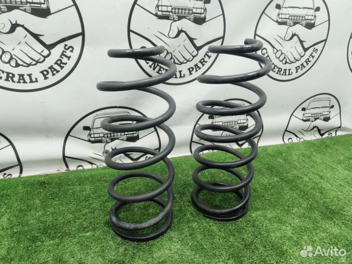 Пружина подвески Toyota Land Cruiser Prado KZJ95