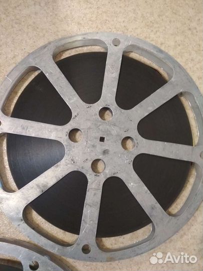 Кинопленка 16 мм