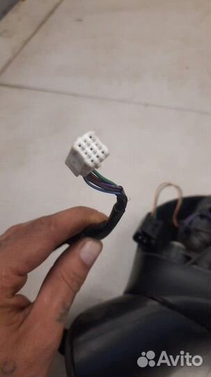 Зеркало заднего вида левое электрическое