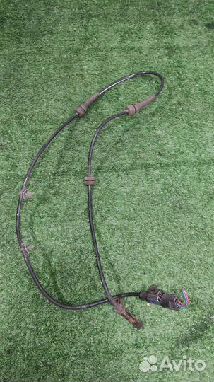 Датчик ABS передний правый Nissan Tiida 2008