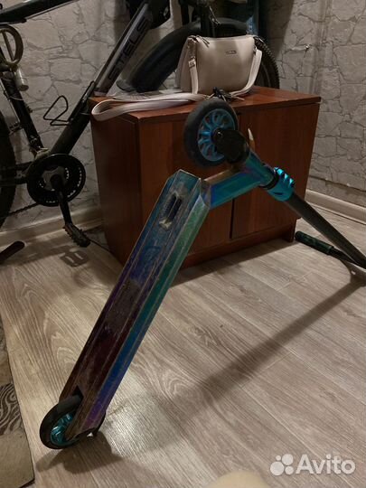 Трюковой самокат