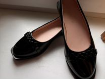 Туфли для девочки черные лаковые