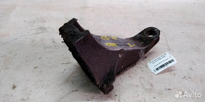 Кронштейн МКПП левый Audi 100 С3