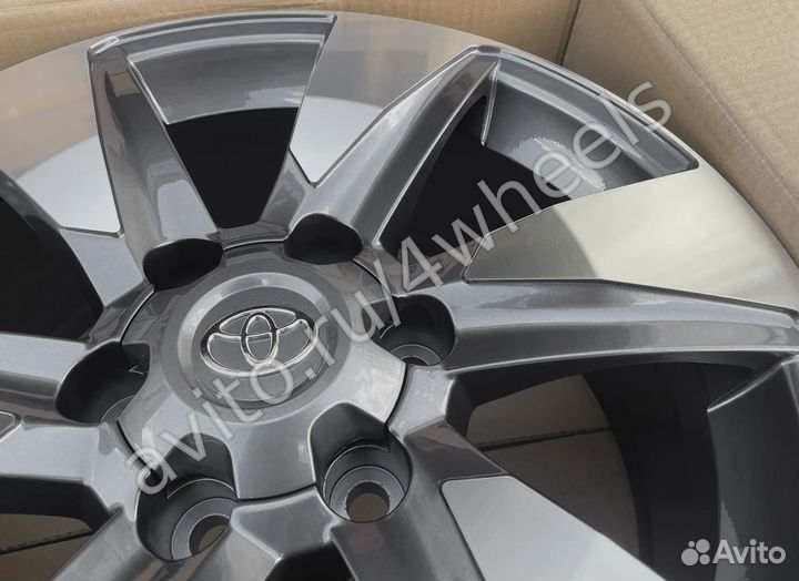 Диски для Toyota Fortuner R17