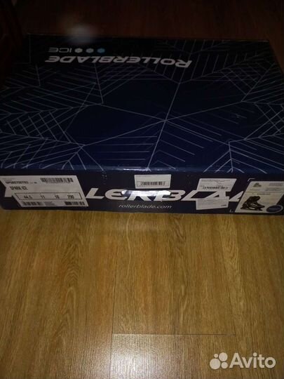 Коньки хоккейные